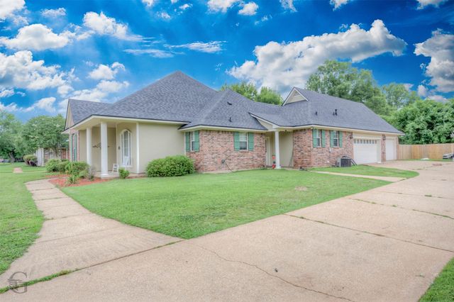 1951 Bayou Bend Drive, Bossier City, LA 71111