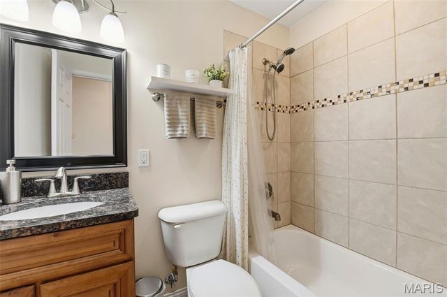 3762 Calef Drive, St Louis, MO 63125