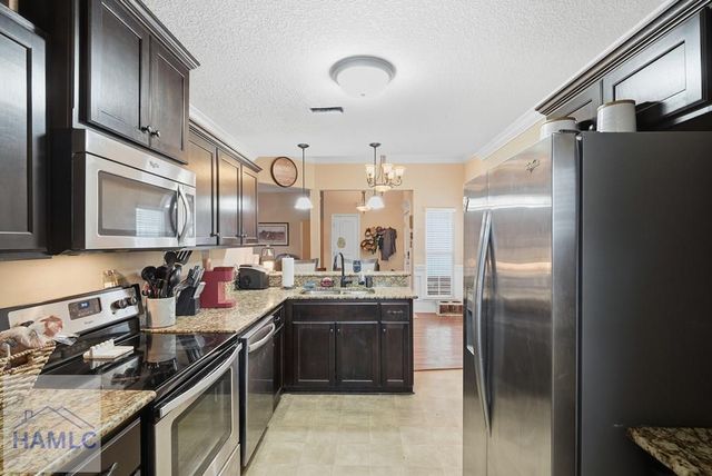 502 Cascade Court, Hinesville, GA 31313