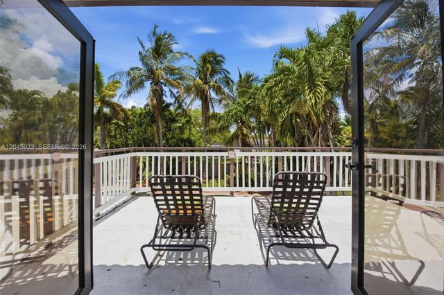 16564 SW 153rd Ct, Miami, FL 33187