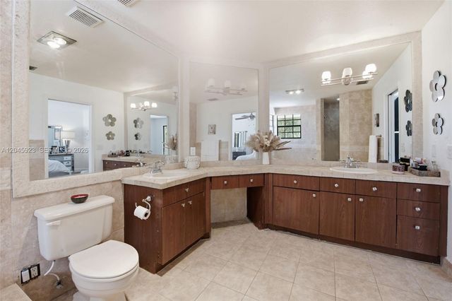 16564 SW 153rd Ct, Miami, FL 33187