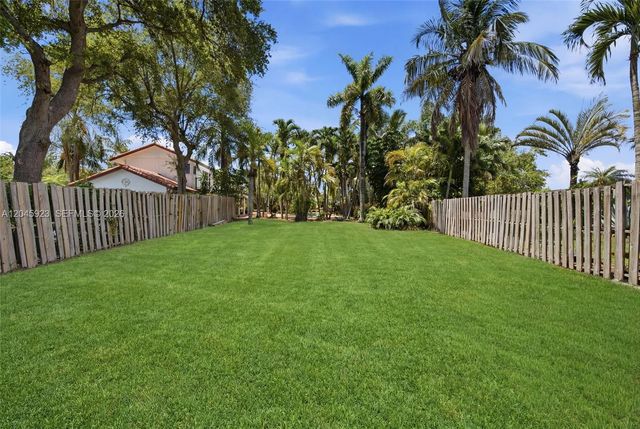 16564 SW 153rd Ct, Miami, FL 33187