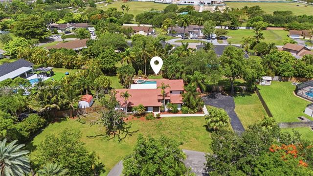 16564 SW 153rd Ct, Miami, FL 33187