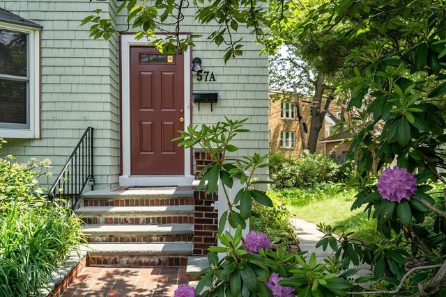 57A Robinwood 2, Boston, MA 02130
