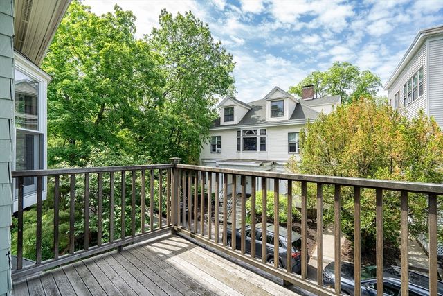 57A Robinwood 2, Boston, MA 02130