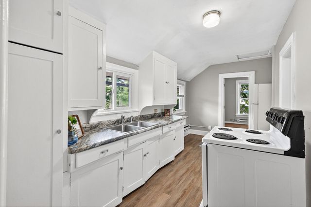 472 Case Avenue, Saint Paul, MN 55130