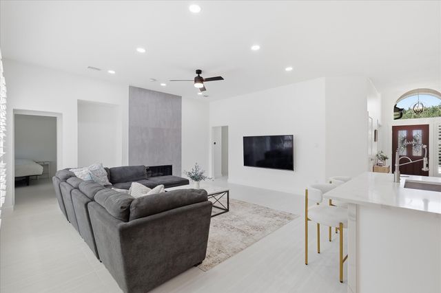 2420 Bent Horn Court, Plano, TX 75025