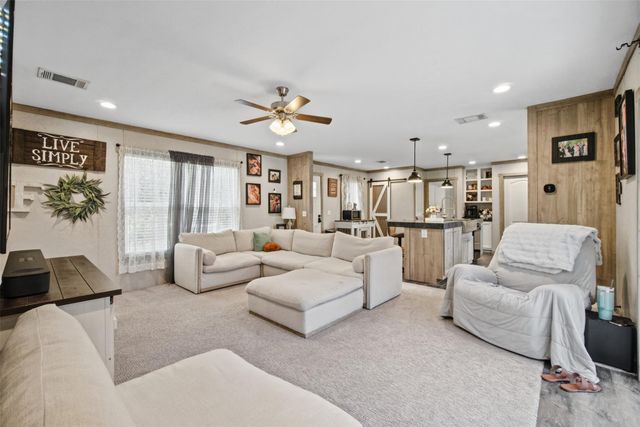787 Buffalo Subdivision, Livingston, TX 77351