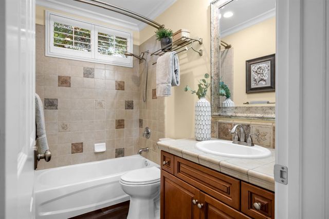 8013 Damico Dr, El Dorado Hills, CA 95762