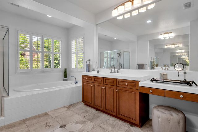 8013 Damico Dr, El Dorado Hills, CA 95762