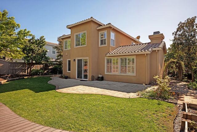 8013 Damico Dr, El Dorado Hills, CA 95762