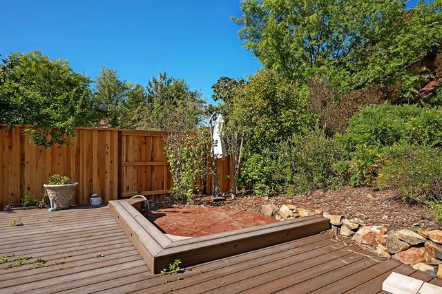 8013 Damico Dr, El Dorado Hills, CA 95762