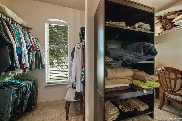 438 County Road 367, Hondo, TX 78861