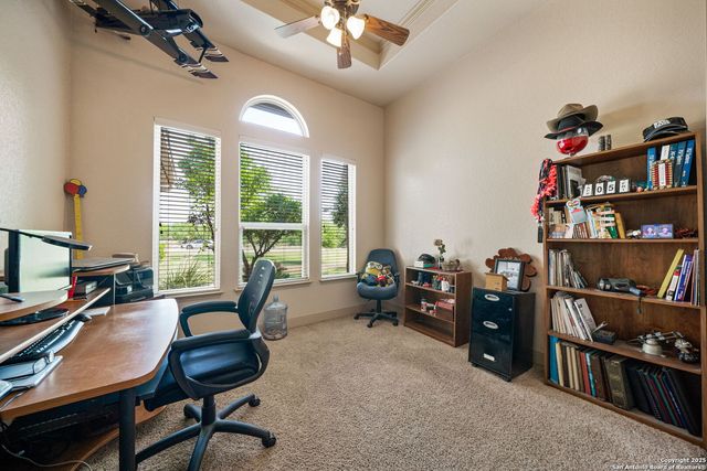 438 County Road 367, Hondo, TX 78861