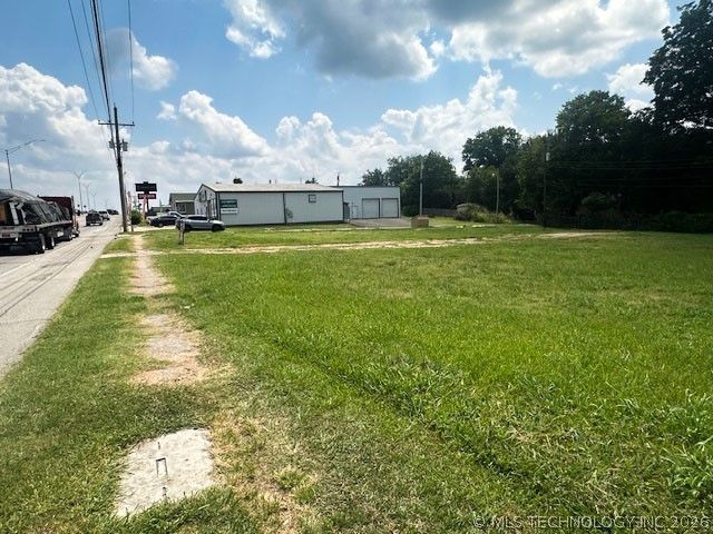 820 S Wood Drive, Okmulgee, OK 74447