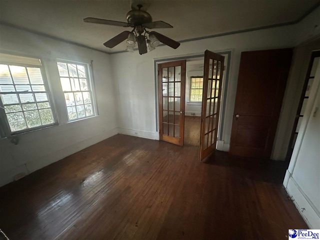 1415 Waverly Ave, Florence, SC 29501