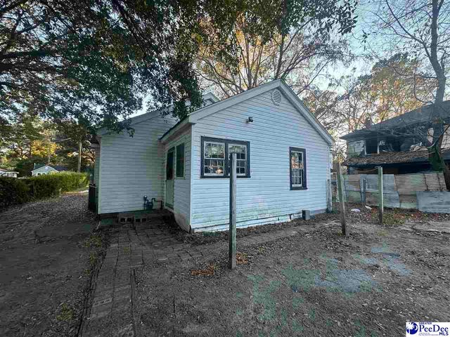 1415 Waverly Ave, Florence, SC 29501