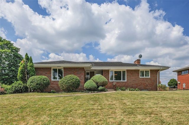 4790 Frich Dr, Whitehall, PA 15227