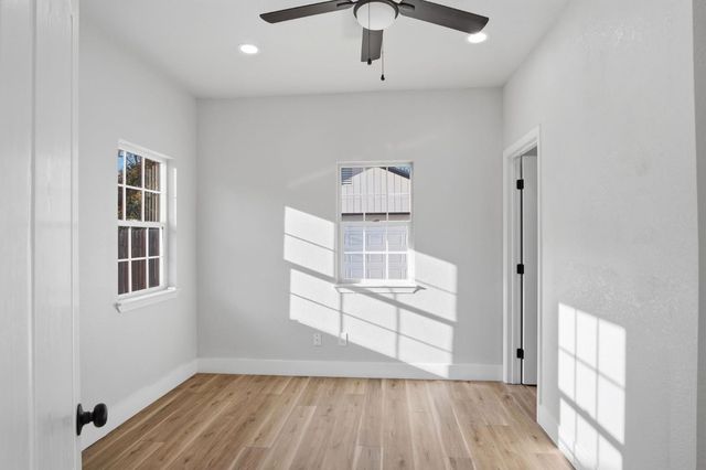 2009 W Willow St, Stockton, CA 95203