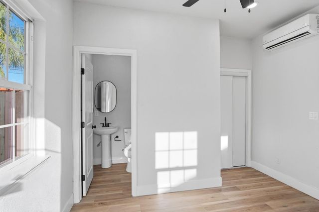 2009 W Willow St, Stockton, CA 95203