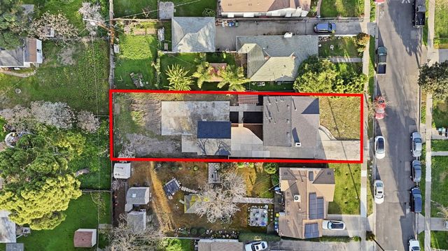 2009 W Willow St, Stockton, CA 95203