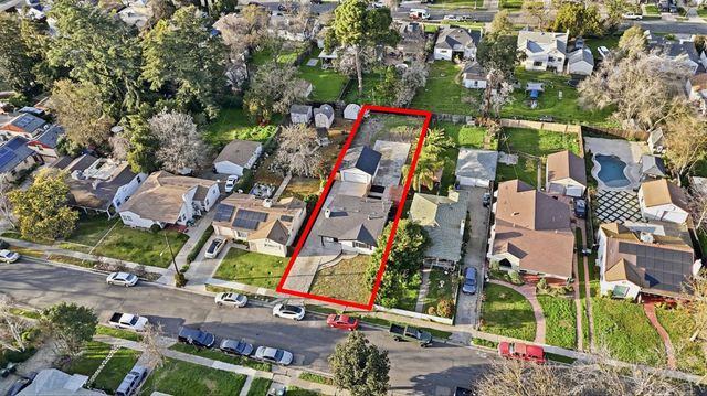 2009 W Willow St, Stockton, CA 95203