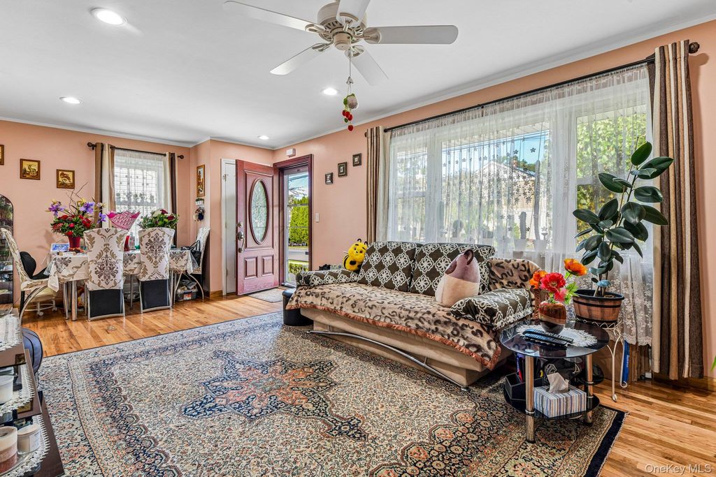 134 Baltimore Avenue, Massapequa, NY 11758 — photo 3