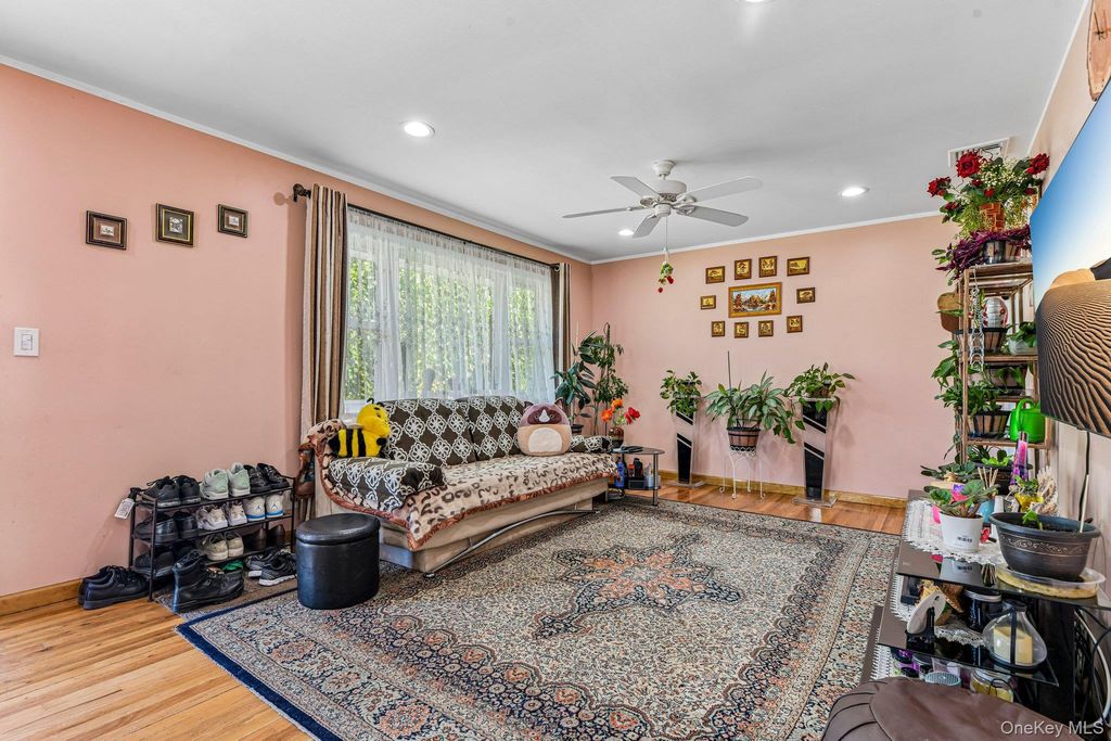 134 Baltimore Avenue, Massapequa, NY 11758 — photo 5