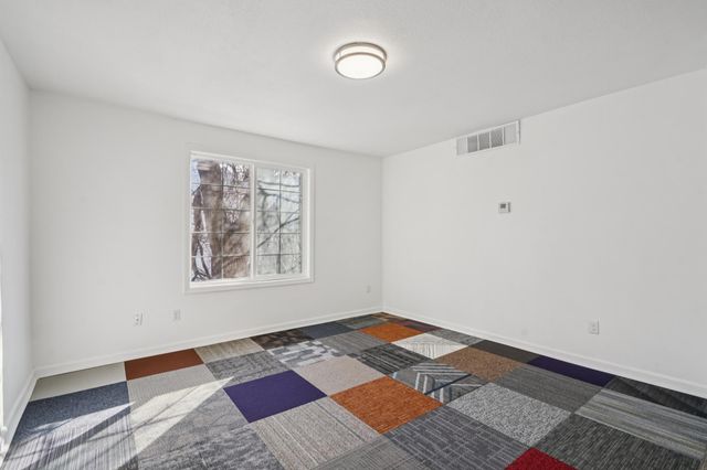 2635 Colfax Avenue N, Minneapolis, MN 55411