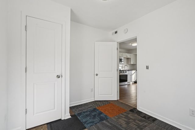 2635 Colfax Avenue N, Minneapolis, MN 55411