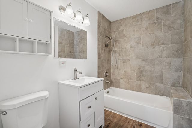 2635 Colfax Avenue N, Minneapolis, MN 55411