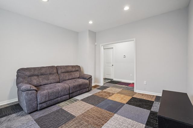 2635 Colfax Avenue N, Minneapolis, MN 55411