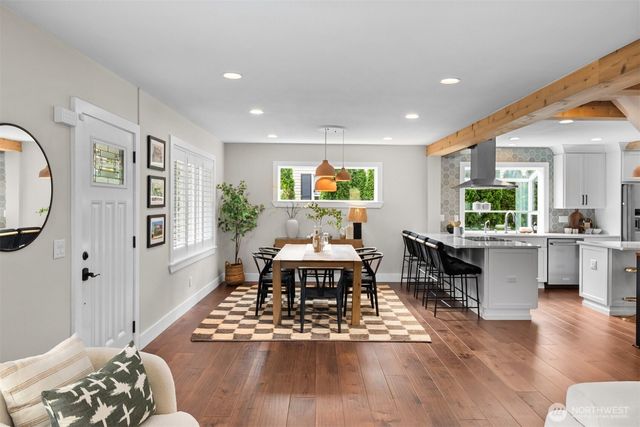 511 28th Avenue, Seattle, WA 98122