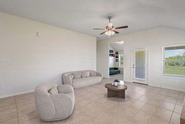 11615 E Wood Drive, Baytown, TX 77523