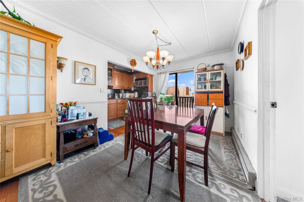 2322 30th Road 5A, Astoria, NY 11102 — photo 2