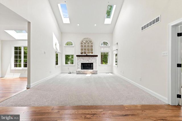 16 HEATHER WAY, Newtown Square, PA 19073
