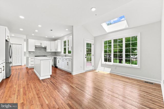 16 HEATHER WAY, Newtown Square, PA 19073