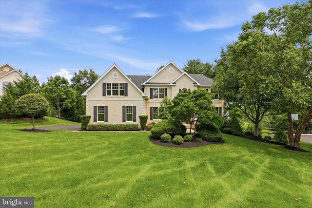 16 HEATHER WAY, Newtown Square, PA 19073