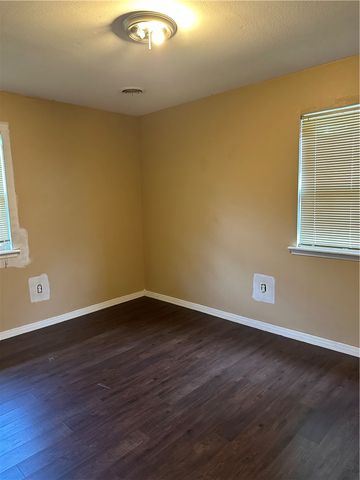 401 NW 7th, Atkins, AR 72823