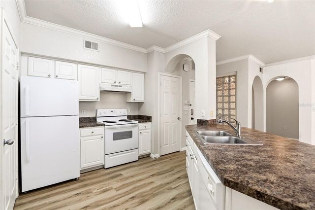 911 N ORANGE AVENUE 321, Orlando, FL 32801