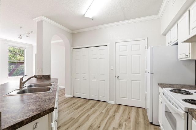 911 N ORANGE AVENUE 321, Orlando, FL 32801