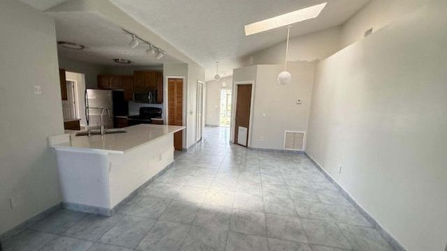 901 SW Gaitor Avenue, Port St. Lucie, Port St Lucie, FL 34953