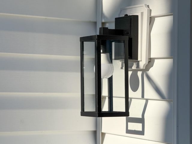 909 GRAYSON AVE, Waynesboro, VA 22980