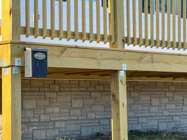 909 GRAYSON AVE, Waynesboro, VA 22980