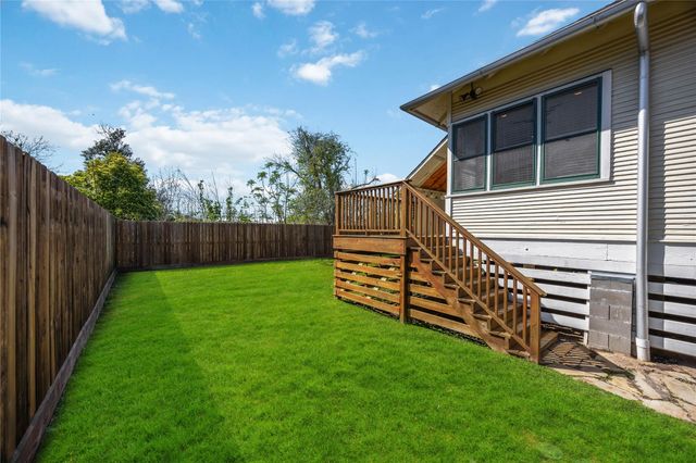 2100 Gregg Street, Houston, TX 77026