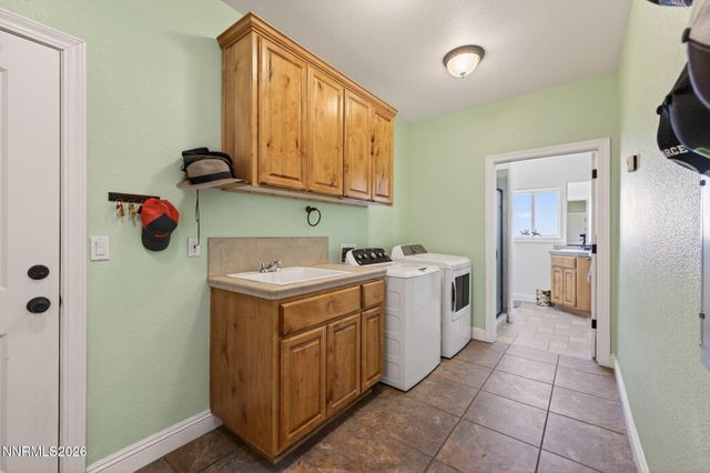 1720 N Benton Road, Minden, NV 89423