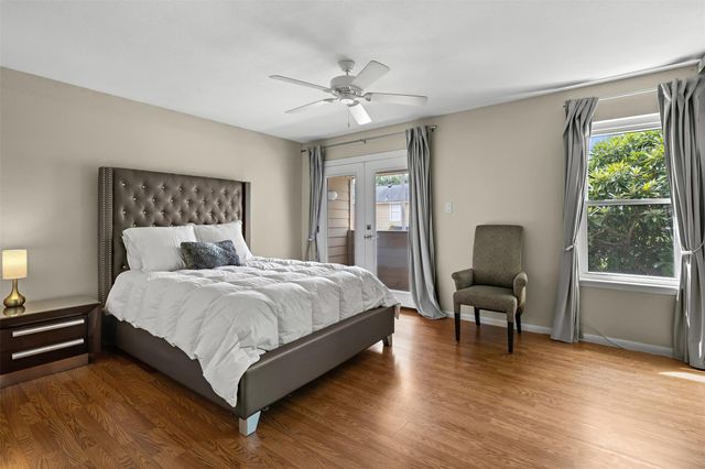 1500 Sandy Springs Road 22, Houston, TX 77042