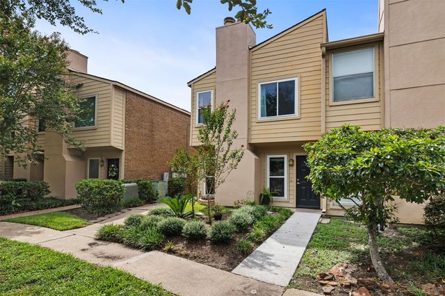 1500 Sandy Springs Road 22, Houston, TX 77042