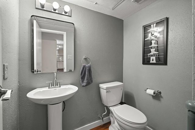 1500 Sandy Springs Road 22, Houston, TX 77042