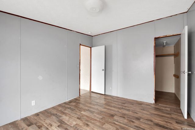 17402 Fx Ball, Elmendorf, TX 78112